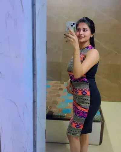 Escort Khategaon